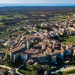 Vikendica Hadrian's By Interhome Golas